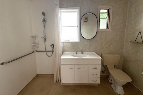 Photo of property in 1 Thomson Avenue, Dinsdale, Hamilton, 3204