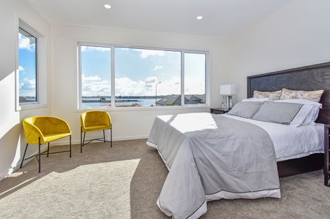 Photo of property in 16 Milano Boulevard, Karaka, Papakura, 2113