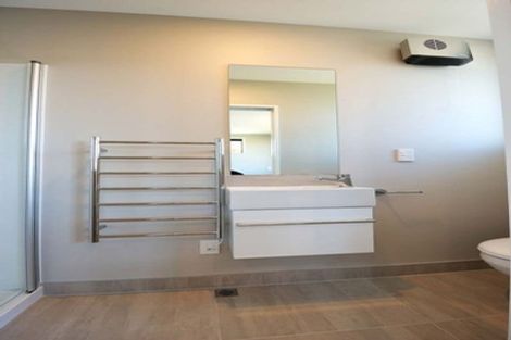 Photo of property in 411 Armagh Street, Linwood, Christchurch, 8011