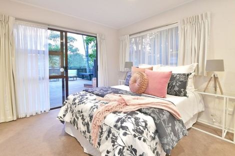 Photo of property in 15a Marigold Place, Mairangi Bay, Auckland, 0630