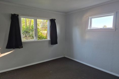 Photo of property in 1 Mckenzie Terrace, Carterton, 5713