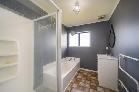 Photo of property in 87 Parnell Heights, Kelvin Grove, Palmerston North, 4414