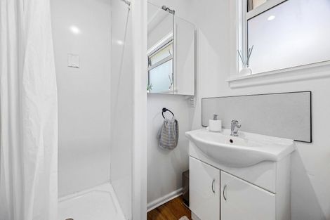 Photo of property in 1/409 Yaldhurst Road, Russley, Christchurch, 8042