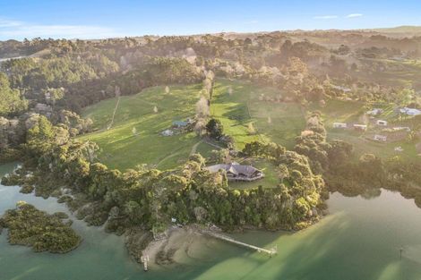 Photo of property in 80 Messenger Road, Stillwater, Silverdale, 0993
