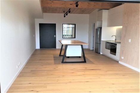 Photo of property in 10/165 Hobsonville Point Road, Hobsonville, Auckland, 0616