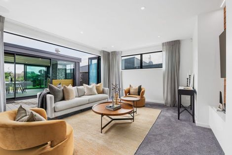 Photo of property in 49 Roy Hilton Drive, Flagstaff, Hamilton, 3210