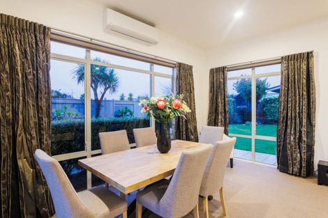 Photo of property in 3 Rodeo Drive, Kelvin Grove, Palmerston North, 4414