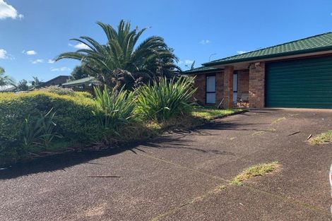 Photo of property in 11 Farmdale Court, Flat Bush, Auckland, 2019
