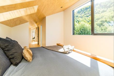 Photo of property in 38 Cornwall Street, Arrowtown, 9302