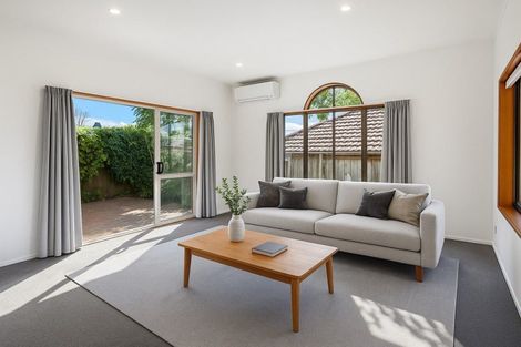 Photo of property in 7 Angel Way, Stanmore Bay, Whangaparaoa, 0932
