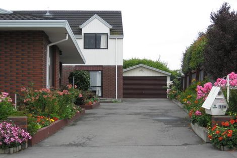 Photo of property in 2/11 Siska Place, Upper Riccarton, Christchurch, 8041