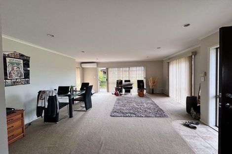 Photo of property in 30c Beresford Street, Pukekohe, 2120