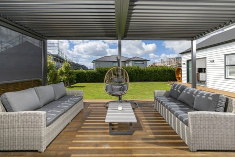 Photo of property in 80 Riverhead Point Drive, Riverhead, 0820