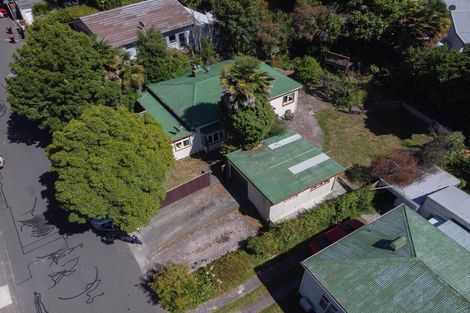 Photo of property in 32 Coote Road, Bluff Hill, Napier, 4110