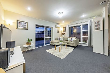 Photo of property in 43a Winthrop Way, Mangere East, Auckland, 2024