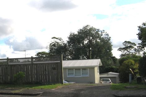 Photo of property in 6 Thomas Avenue, Te Atatu Peninsula, Auckland, 0610