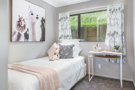 Photo of property in 27 Moonsail Drive, Whitby, Porirua, 5024