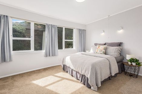 Photo of property in 9 Brora Crescent, Papakowhai, Porirua, 5024