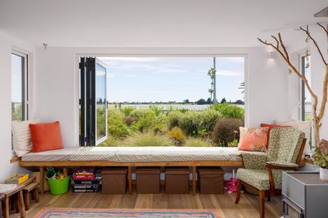 Photo of property in 31 Beachville Road, Redcliffs, Christchurch, 8081