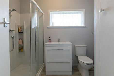 Photo of property in 69 Bartholomew Road, Levin, 5510