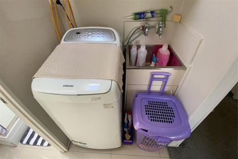 Photo of property in 1/8 Wilbur Place, Pakuranga Heights, Auckland, 2010