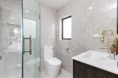 Photo of property in 89c Cascades Road, Pakuranga Heights, Auckland, 2010