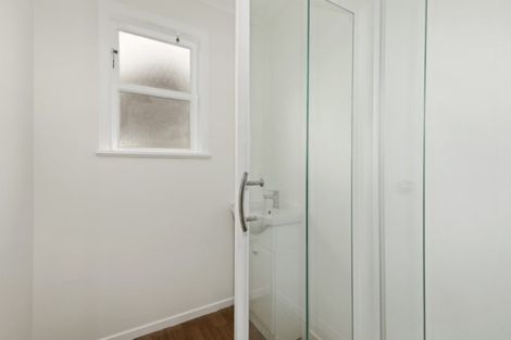 Photo of property in 68 Molesworth Street, Taita, Lower Hutt, 5011