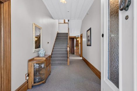 Photo of property in 302 Lyndon Road West, Hastings, 4122