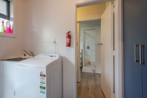 Photo of property in 21 Selwyn Avenue, Akaroa, 7520