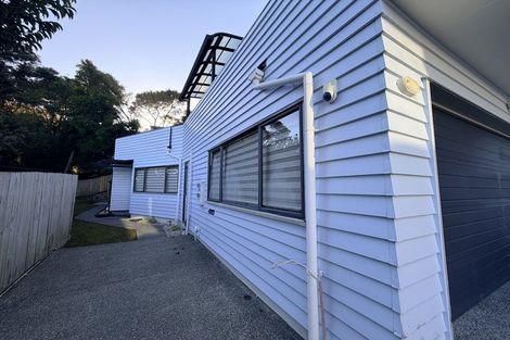 Photo of property in 2/24 Bonito Place, Bayview, Auckland, 0629