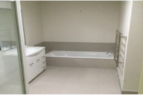 Photo of property in 13 Pipipi Crescent, Takanini, 2112