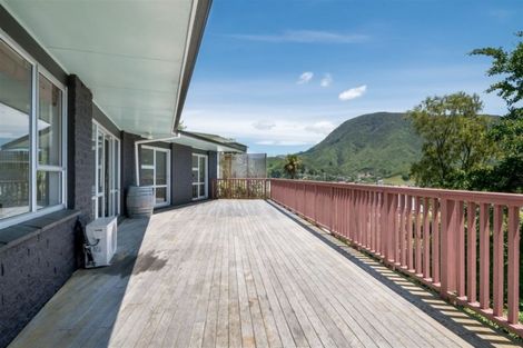 Photo of property in 47 Otago Street, Picton, 7220