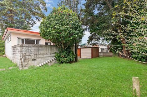 Photo of property in 52 Lawrence Crescent, Hillpark, Auckland, 2102