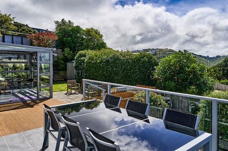 Photo of property in 102 Homebush Road, Khandallah, Wellington, 6035