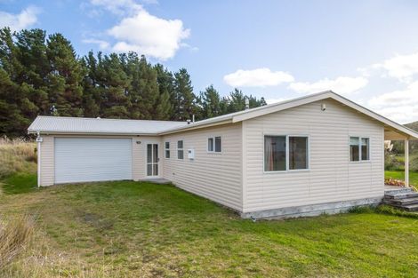 Photo of property in 17 Nunu Drive, Flat Point, Masterton, 5883