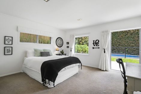 Photo of property in 6a Reydon Place, Cockle Bay, Auckland, 2014