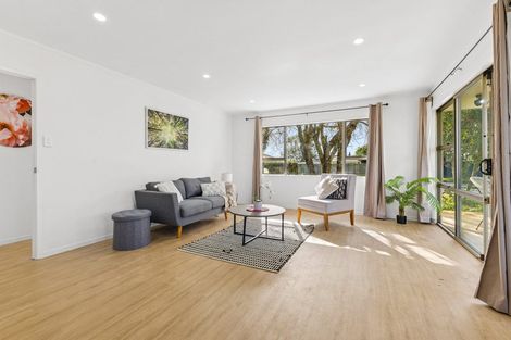 Photo of property in 1/22 Gibbons Road, Weymouth, Auckland, 2103