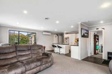 Photo of property in 17 Hammill Grove, Stoke, Nelson, 7011