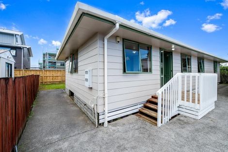 Photo of property in 11a Keeling Road, Henderson, Auckland, 0612