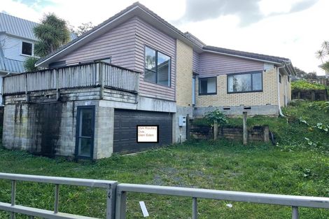 Photo of property in 25a Routley Drive, Glen Eden, Auckland, 0602