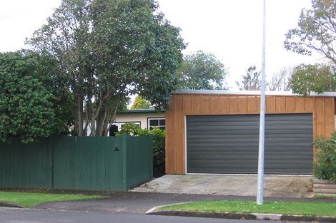 Photo of property in 15 Collingwood Street, Hokowhitu, Palmerston North, 4410