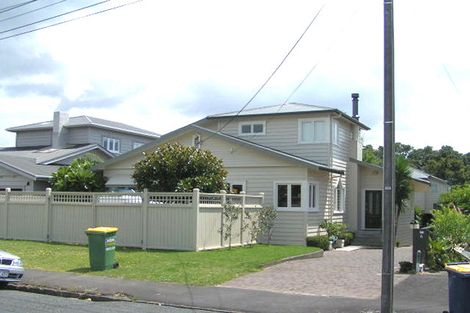 Photo of property in 4 Cameron Street, Takapuna, Auckland, 0622