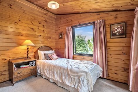 Photo of property in 20 Raniera Place, Springfield, Rotorua, 3015