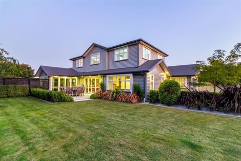 Photo of property in 90a Bryndwr Road, Bryndwr, Christchurch, 8052