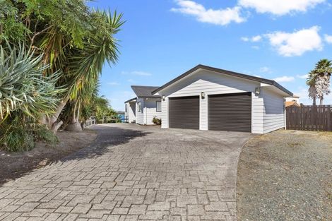 Photo of property in 29 St Annes Crescent, Wattle Downs, Auckland, 2103