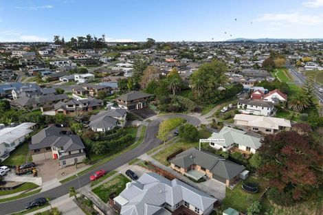 Photo of property in 24 Palm Grove Drive, Western Heights, Hamilton, 3200