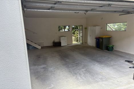 Photo of property in 2/25 Sapphire Place, Bayview, Auckland, 0629