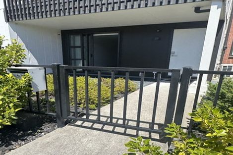 Photo of property in 27 Manarini Road, Westgate, Auckland, 0614