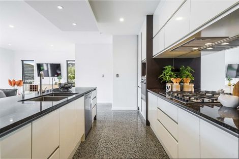 Photo of property in 7 Miranda Place, Flagstaff, Hamilton, 3210