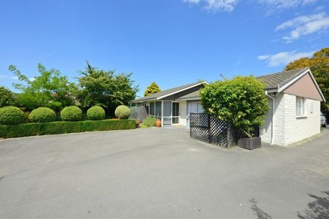 Photo of property in 368a Yaldhurst Road, Russley, Christchurch, 8042